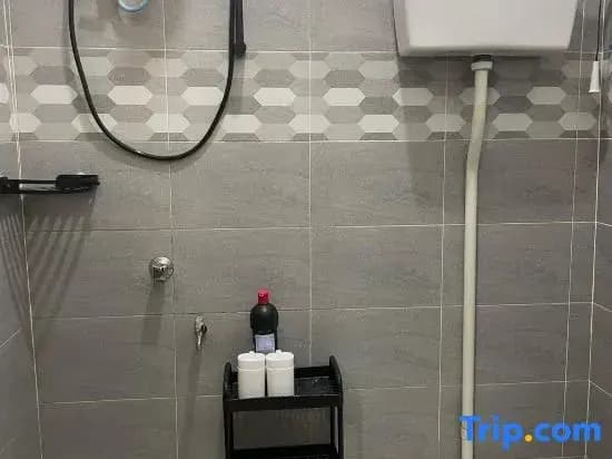Sri Danna Home 2 (4R 3BR) 3R Airconditioned Spacious & Peaceful - photo 14
