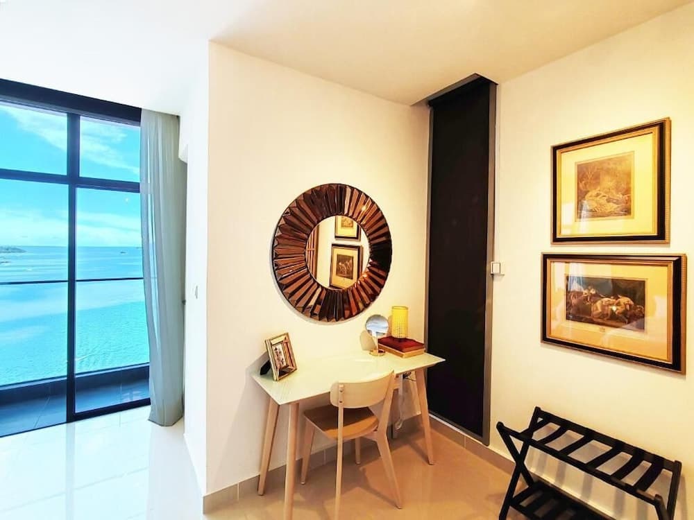 Seaview Bliss Studio - Tropical Elegance - photo 7