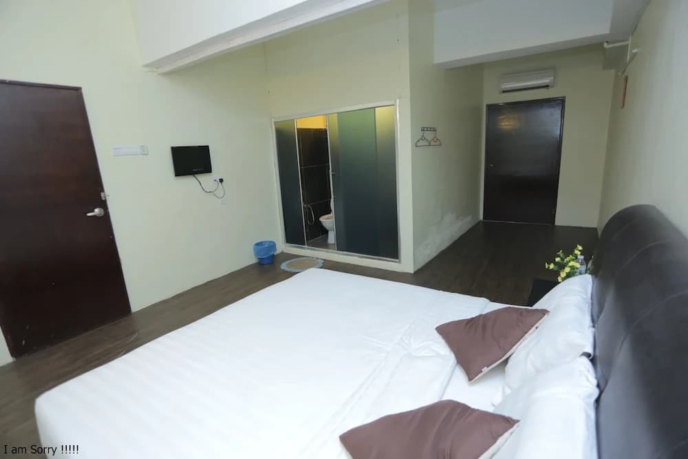 JAM Hotel Kota Warisan Near ERL Salak Tinggi Sepang - photo 20