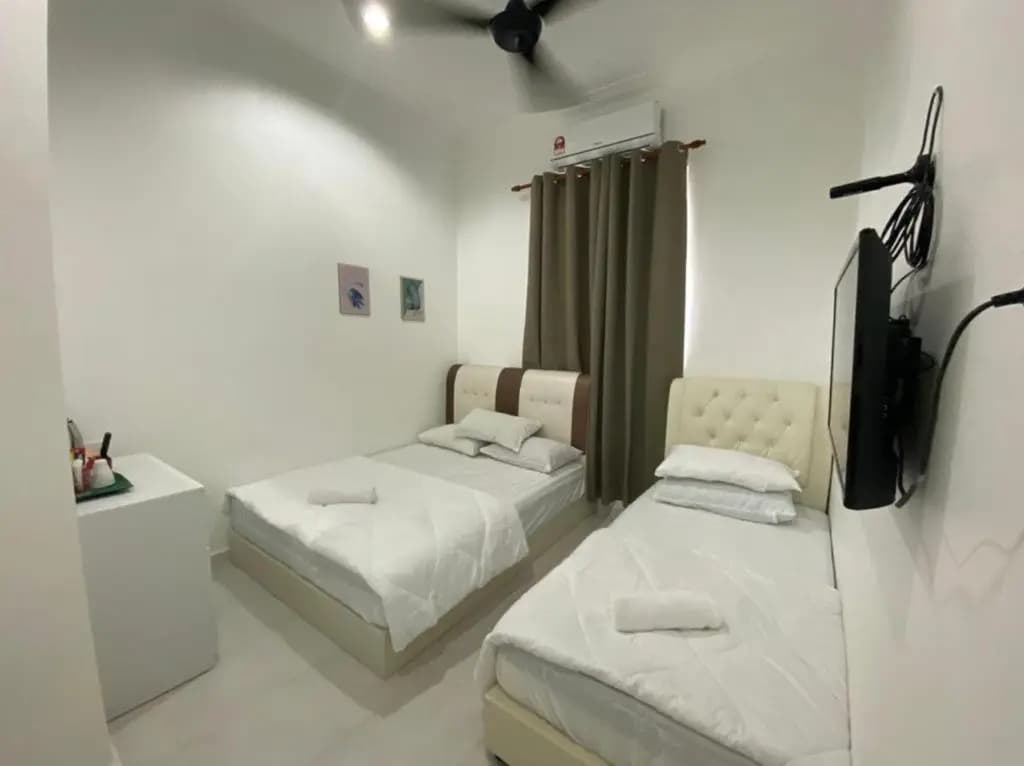 dsinggahPCB Guest House - photo 3