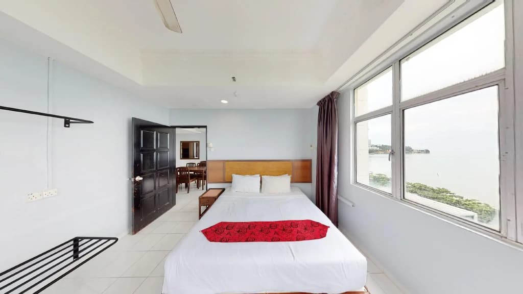Leisure Cove Hotel & Apartments - photo 5