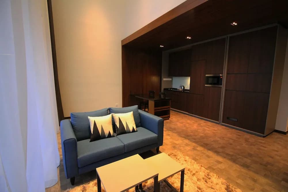 Expressionz Professional Suites by HnH - photo 5