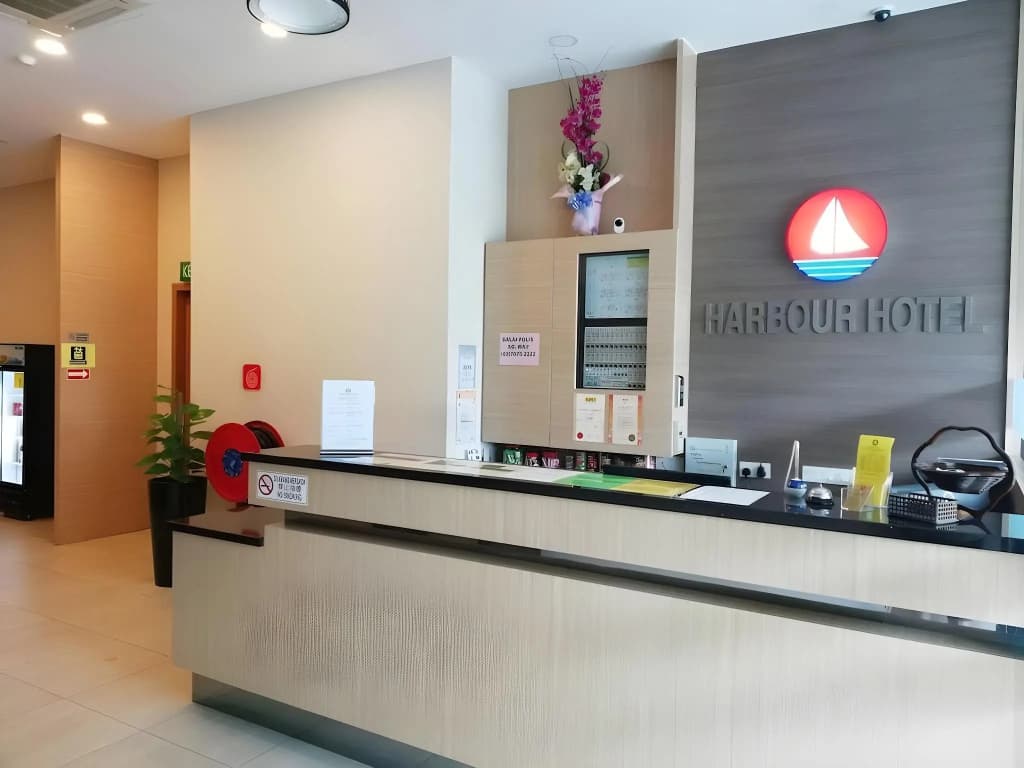 Harbour Hotel - photo 25
