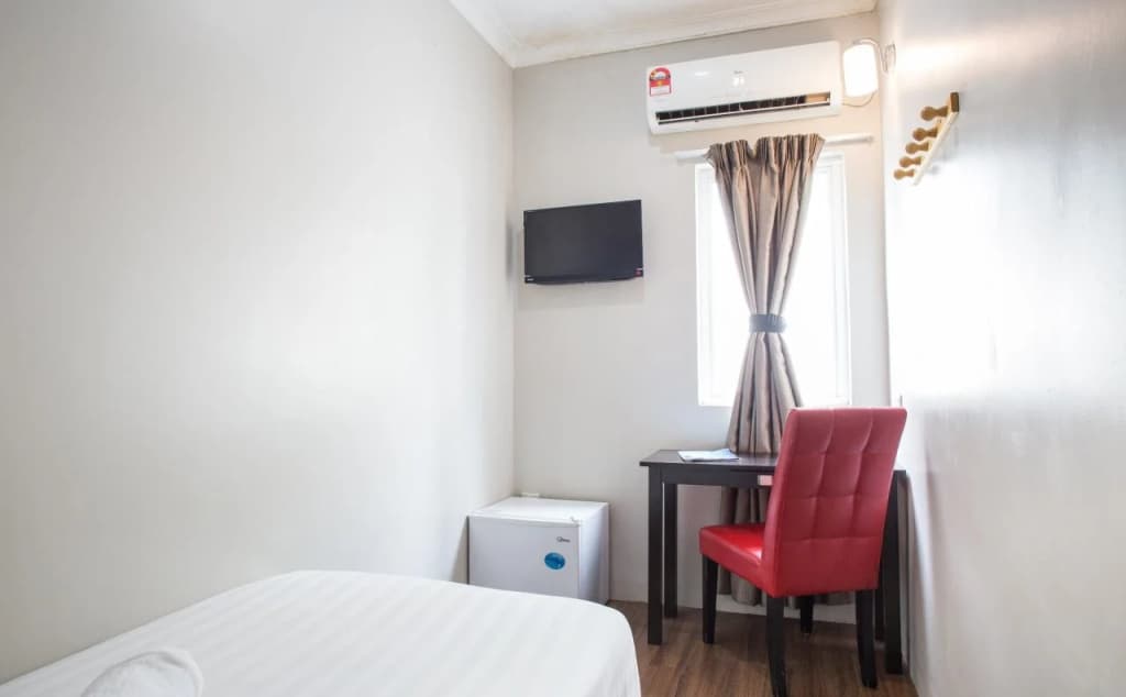 Moment Hotel - photo 6