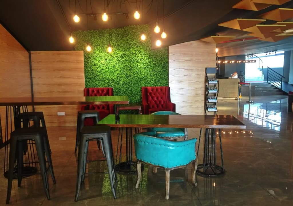 G5 Hotel and Services Apartment - photo 13