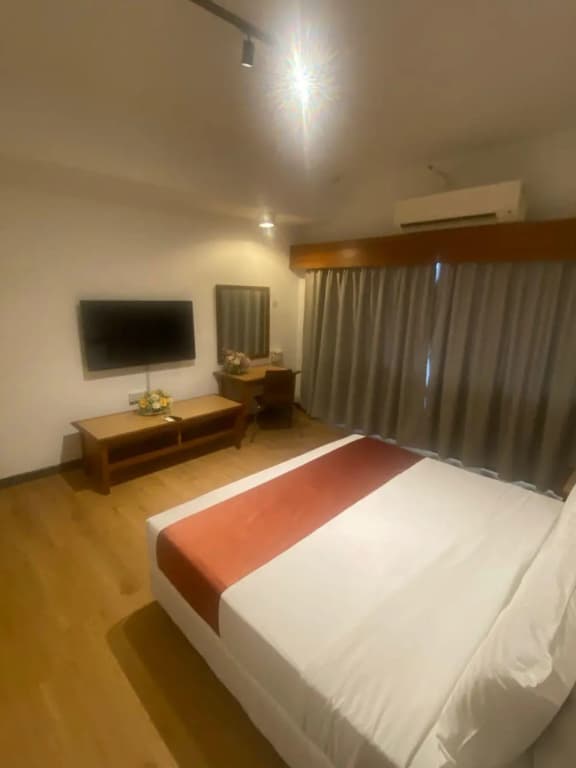 Cempaka Apartment Hotel - photo 23