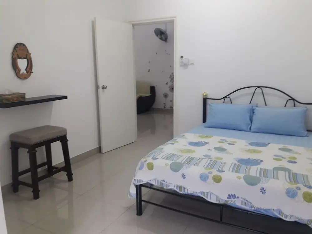 Tampoi Homestay - photo 3