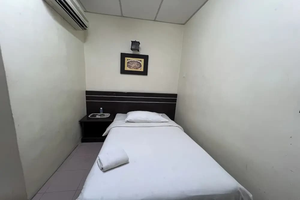Seri Kemaman Inn, Chukai Terengganu - photo 18