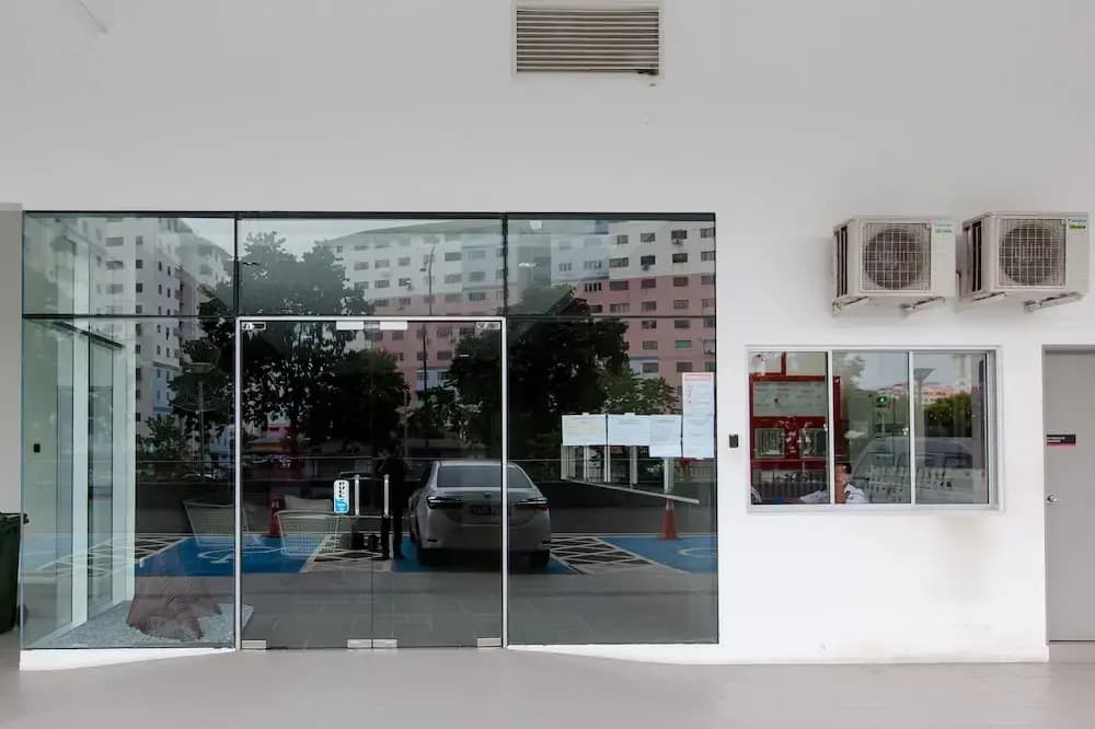 Rex Ollie The Edge Residence - photo 42