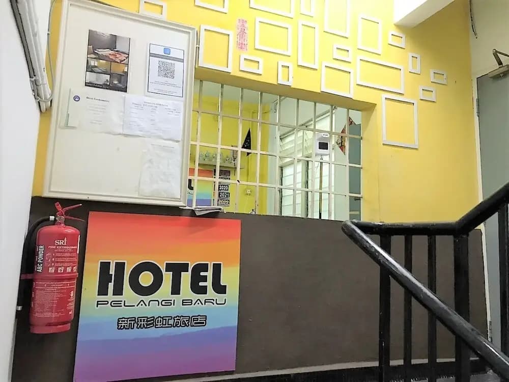 OYO 90465 Pelangi Baru Hotel - photo 2