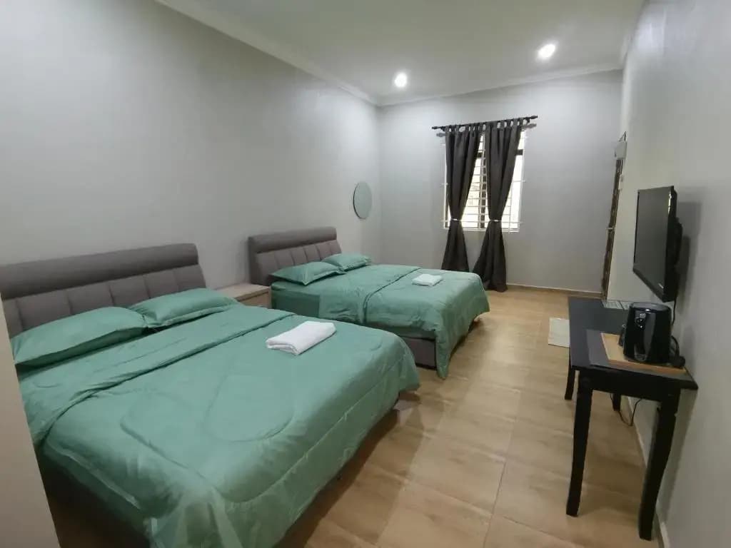 faris homestay - photo 1