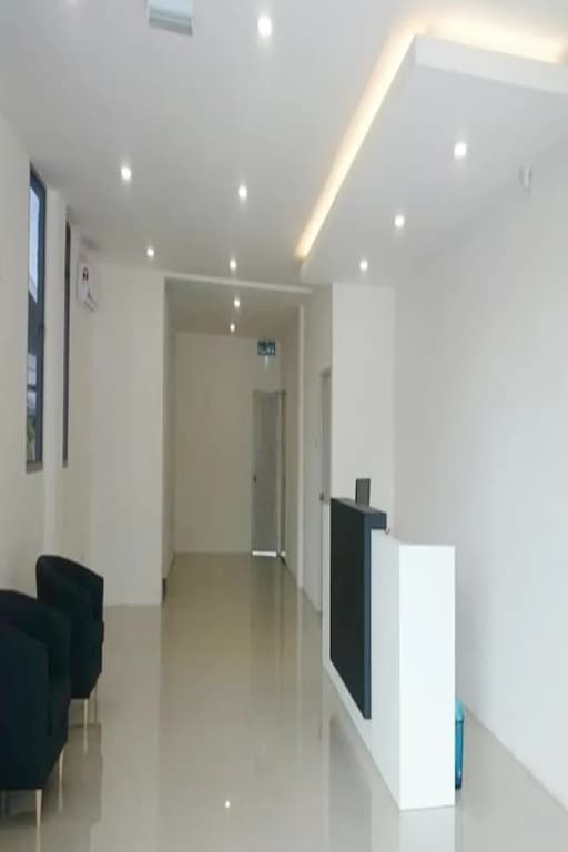 Place2Stay @ General Hospital - photo 12