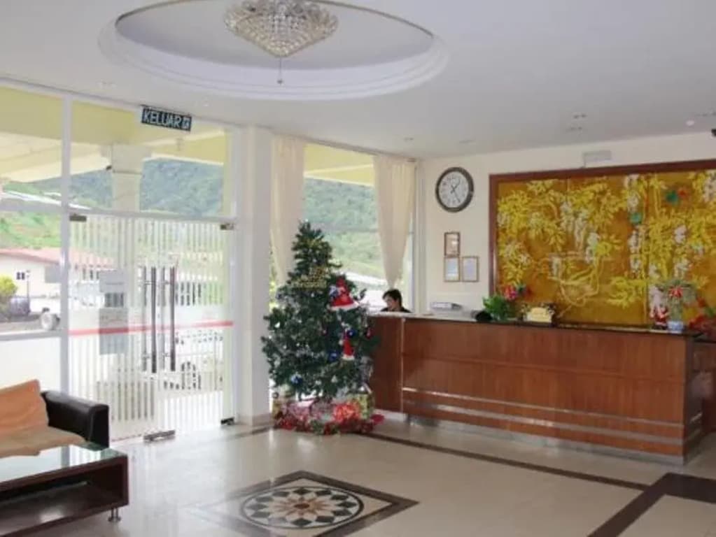 The Cottage Hotel - photo 1