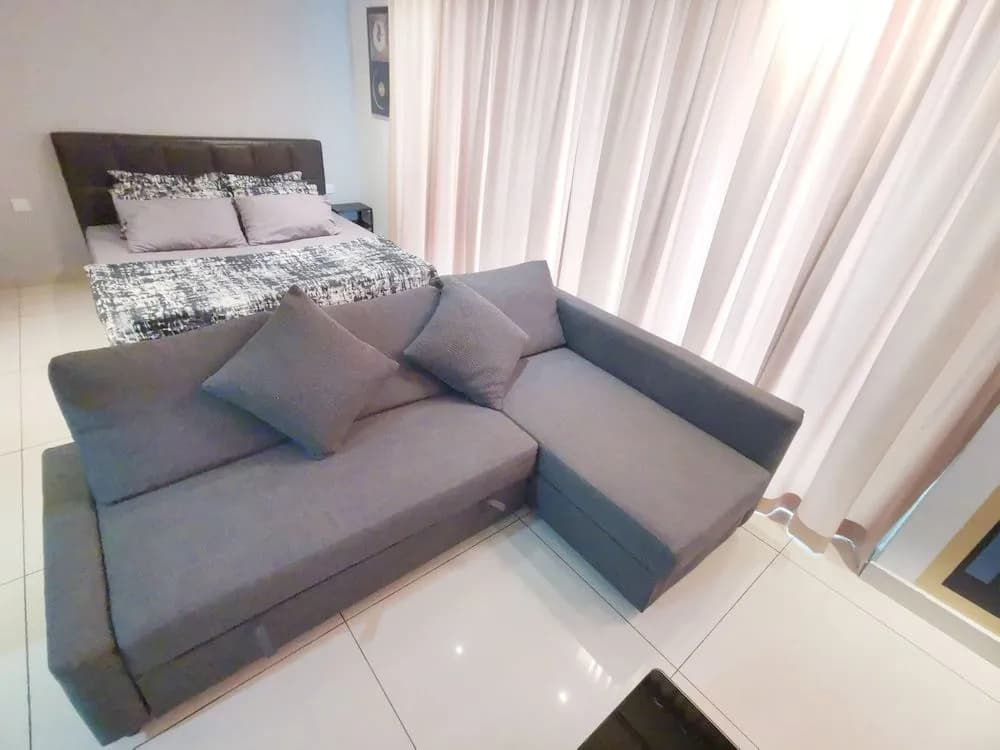 KSL Studio Homestay by Immaculate - photo 6