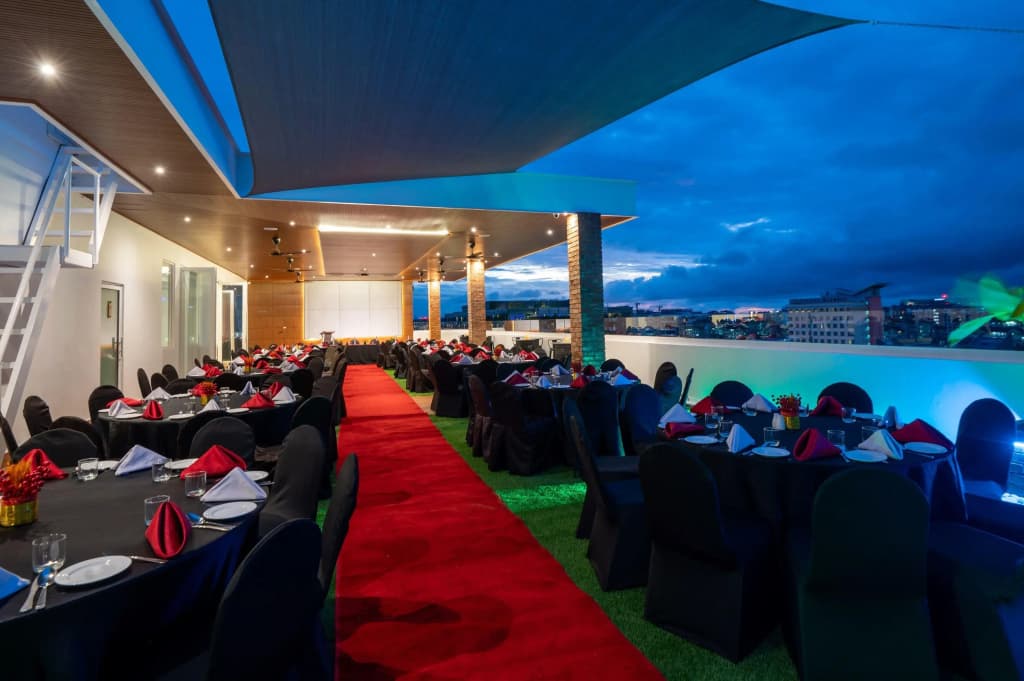 Howard Johnson by Wyndham Kota Kinabalu City Centre - photo 8