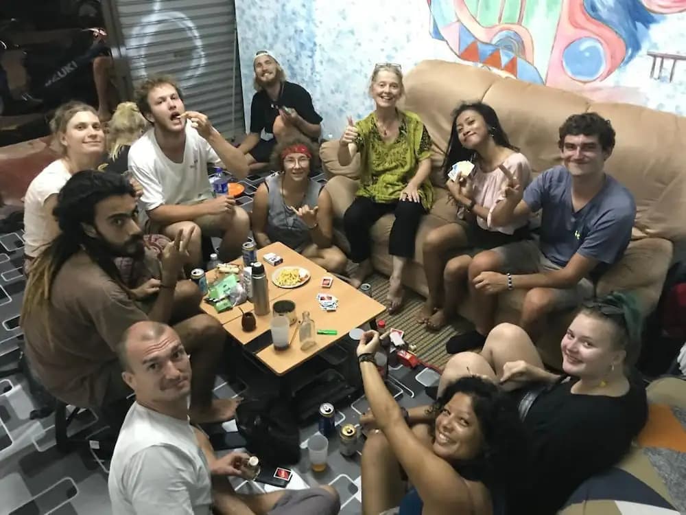 B&L Islanders Inn - Hostel - photo 18