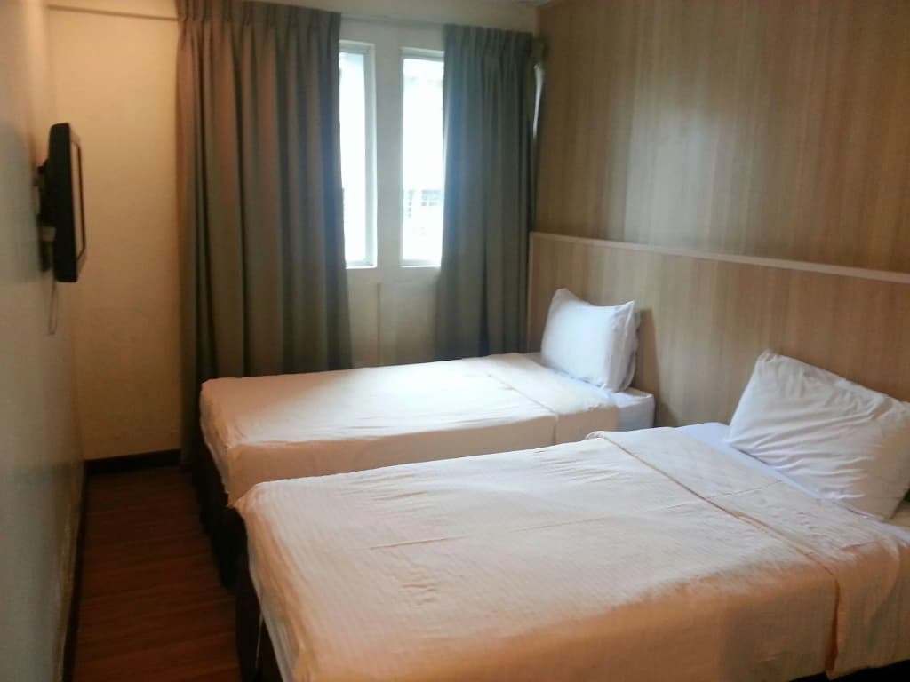 Maxim Hotel - photo 17