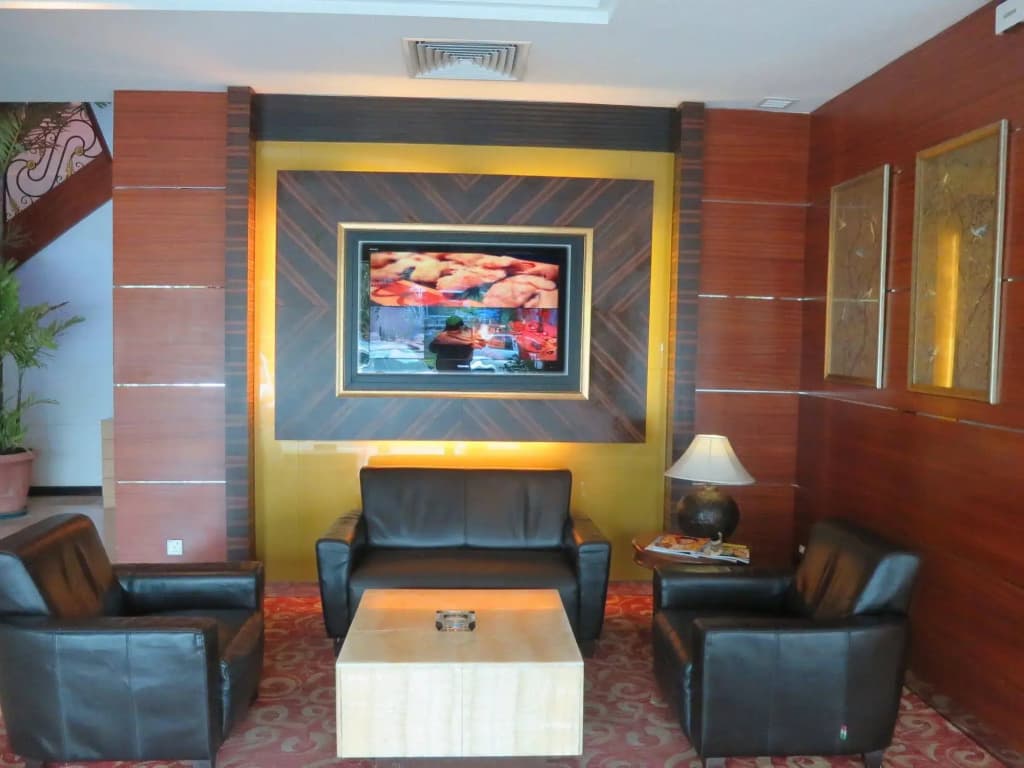 The Mark's Lodge - photo 2
