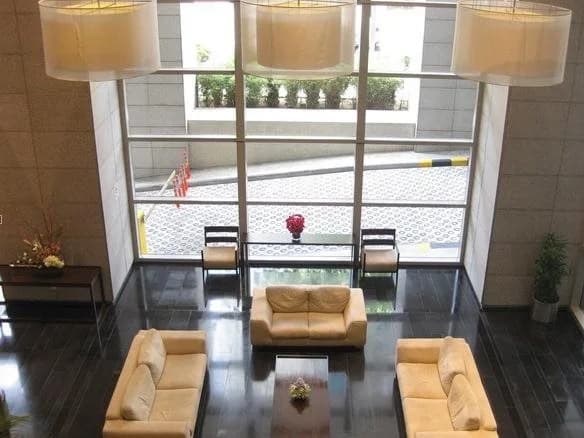 Pavilion Apartments - photo 8