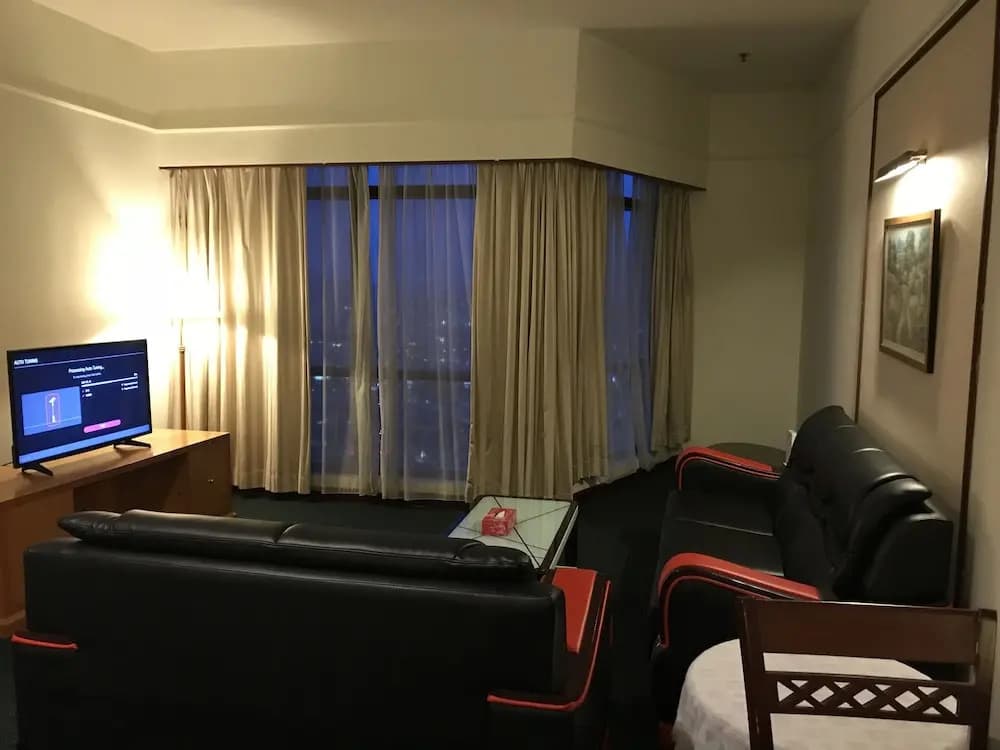 KL Service Apartment at Times Square - photo 23