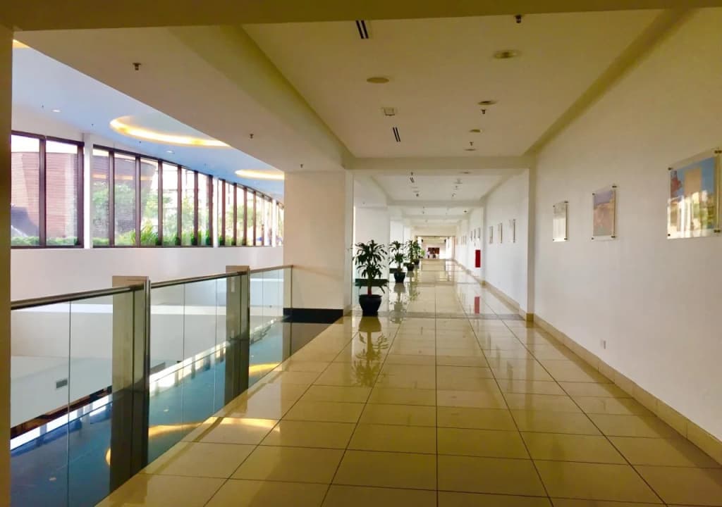 Makam Service Suites Times Square - photo 11