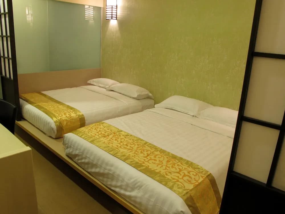 Eight Days Boutique Hotel @ Permas Jaya - photo 6
