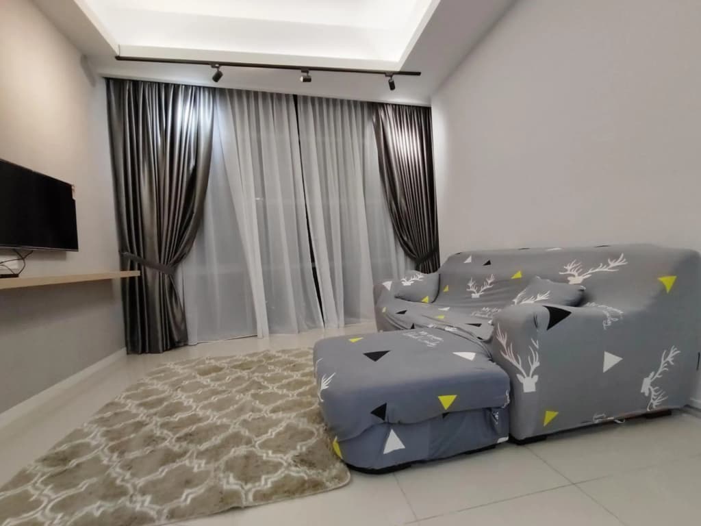 Executive 2-Bedroom Next to Paradigm Mall and New World Hotel - photo 2