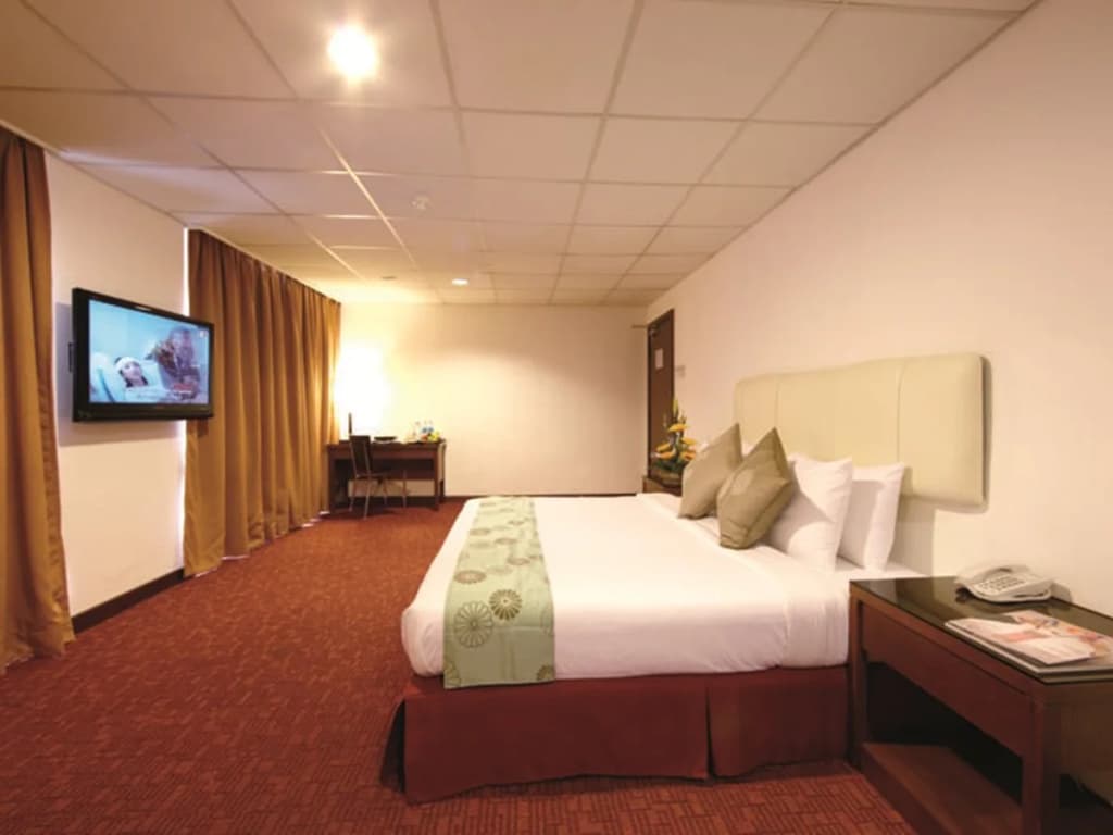 Jewels Hotel - photo 5