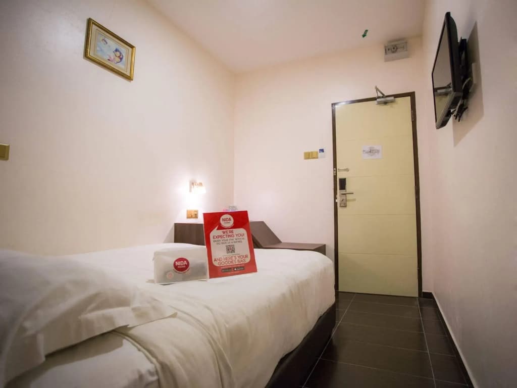 NIDA Rooms Chemor Railway Line - photo 5