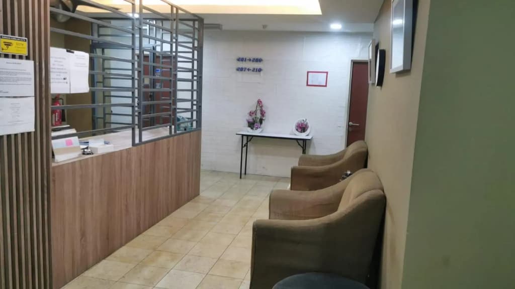 Hotel New Town Klang - photo 9