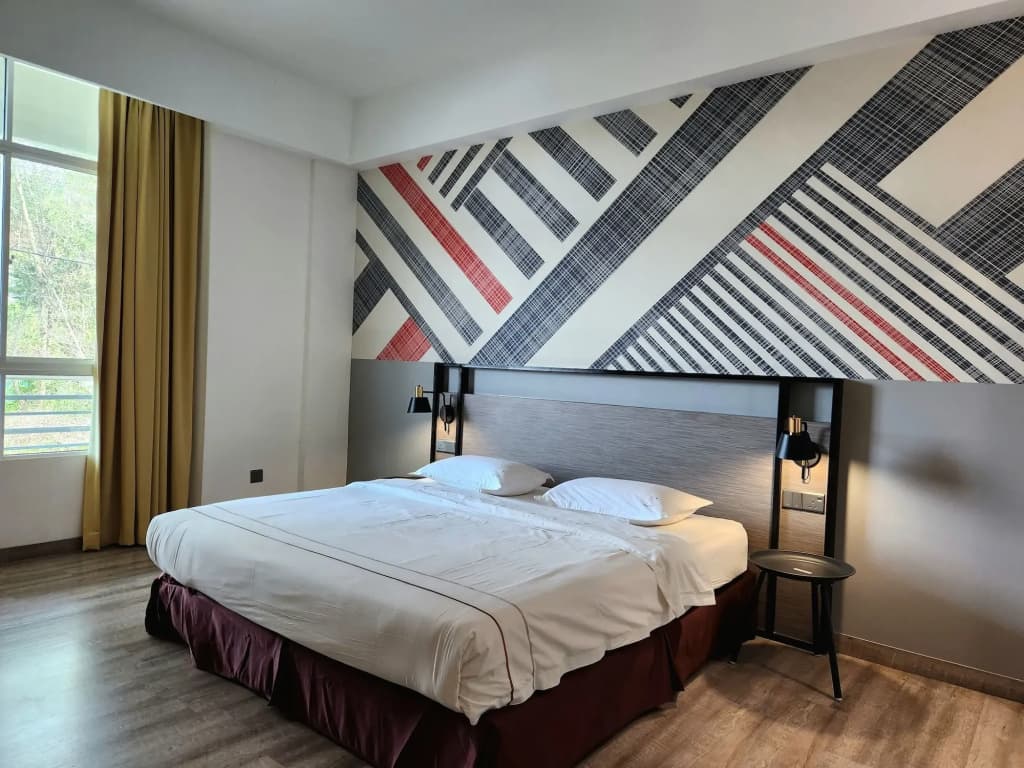 K Hotel - photo 6