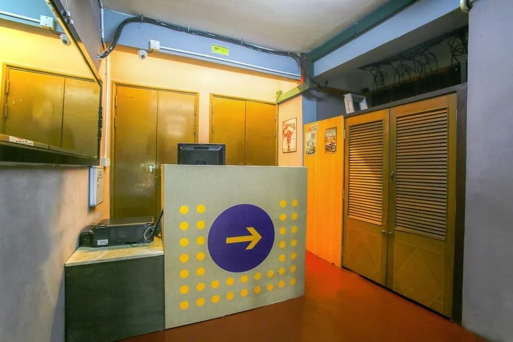SPOT ON 89788 Musafir Transit Hotel - photo 11