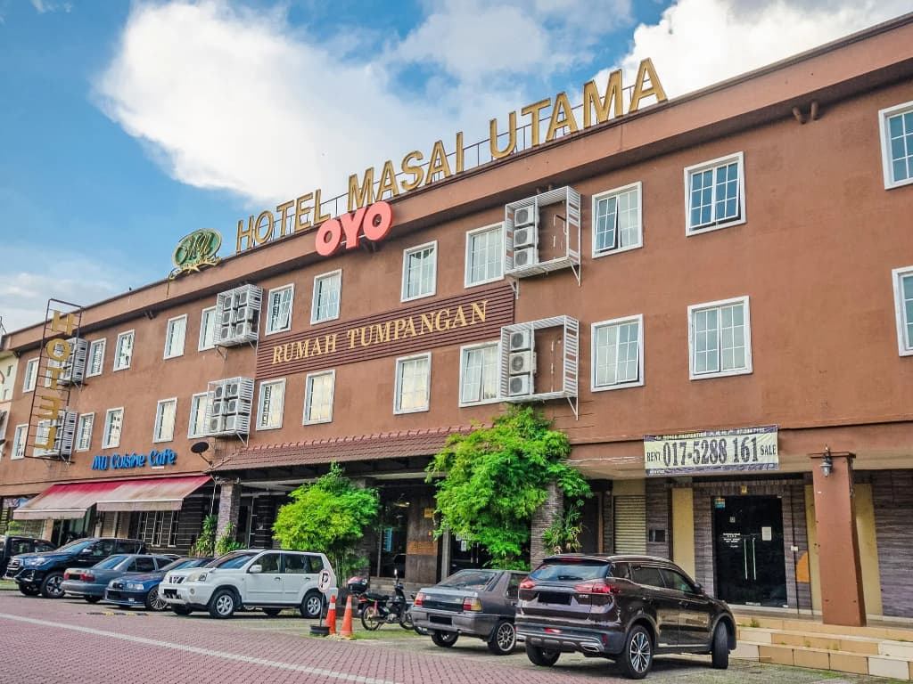 OYO 89948 Hotel Masai Utama - photo 1