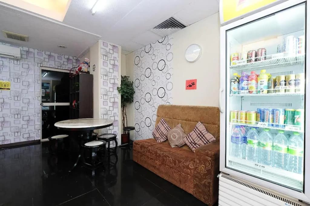 OYO 1105 Hotel 75 - photo 10