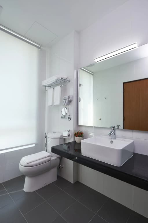 One Pacific Hotel & Serviced Apartments - photo 10
