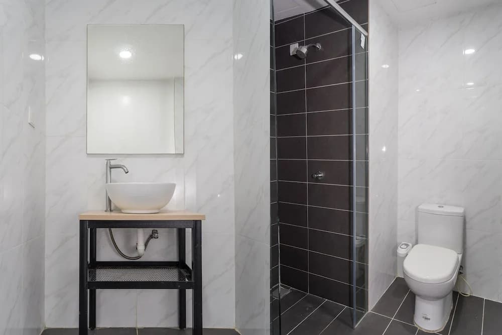 OYO Home 43951 Fair  Studio Empire City Marriot - photo 7