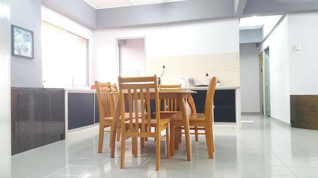 Coastside Homestay - photo 8