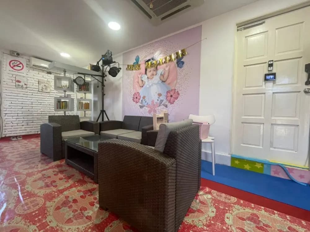 OYO Home 90370 D'tampi Homestay - photo 2