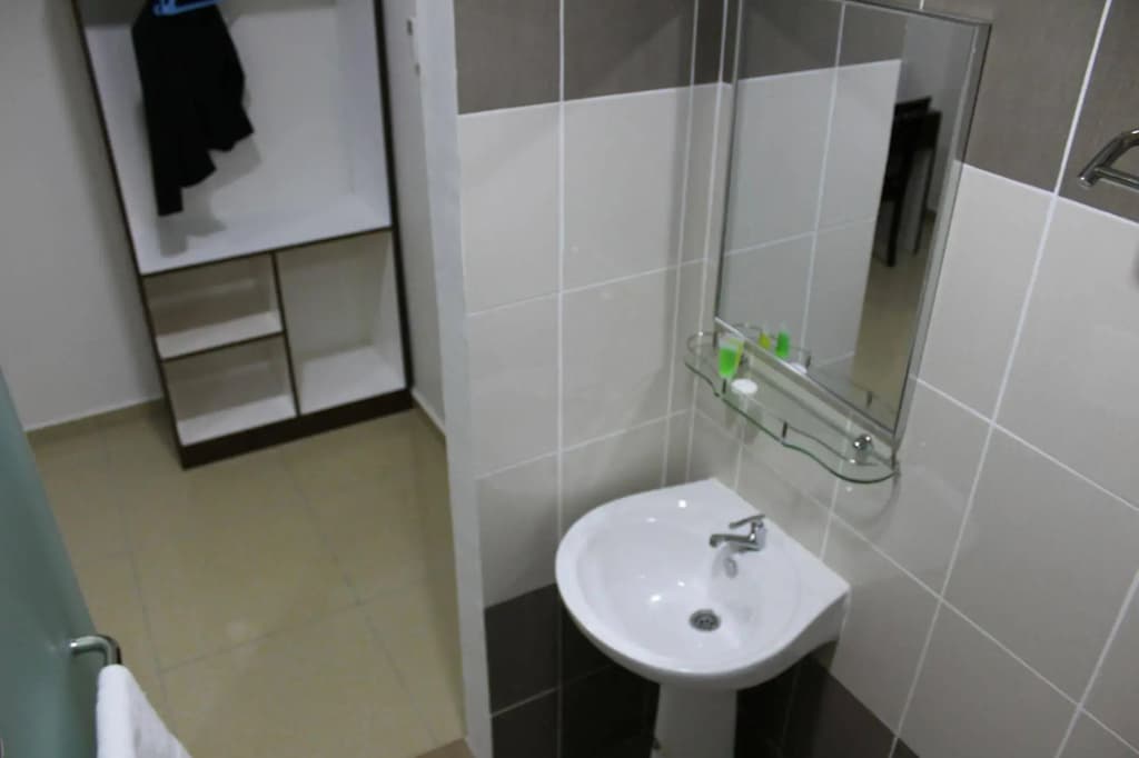 Hotel Gulshan - photo 9