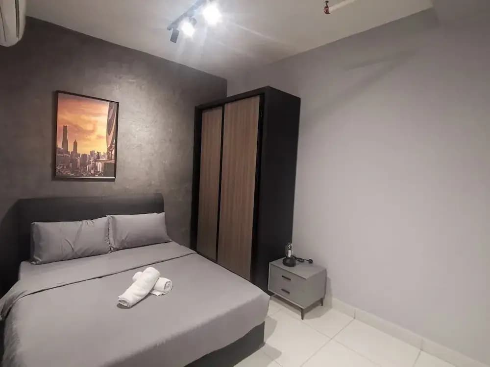 Edumetro  Subang Jaya - photo 4
