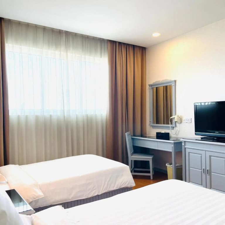 Penview Hotel - photo 24