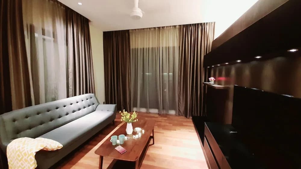 Geo38 Residence by The Pillowz Suites - photo 5