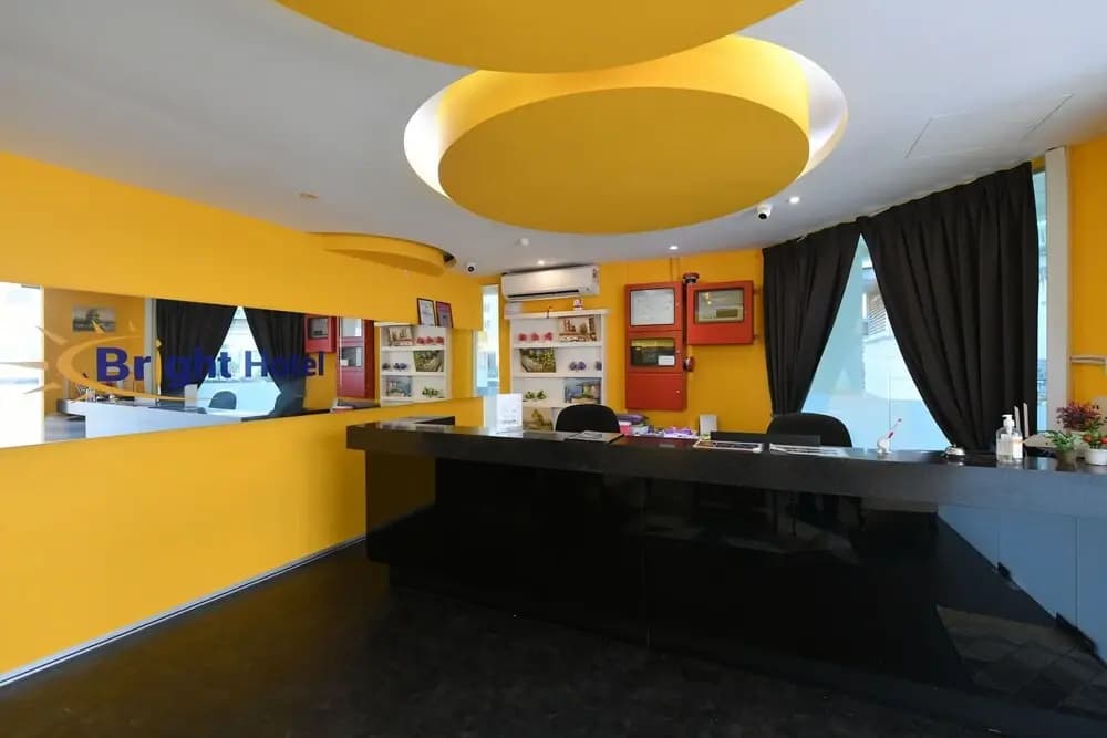Bright Hotel - photo 2