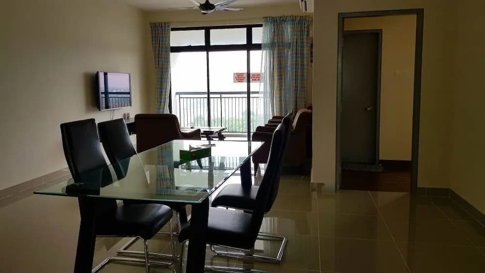 Ayer8 Putrajaya Guesthouse - photo 3