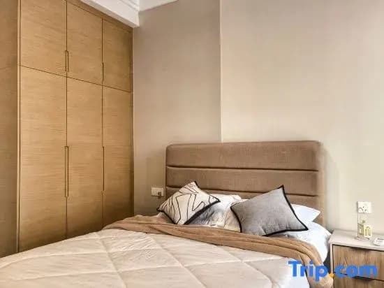 B3A21103 R&F Princess Cove 2BR, Singapore CIQ, Malls Nearby - photo 1