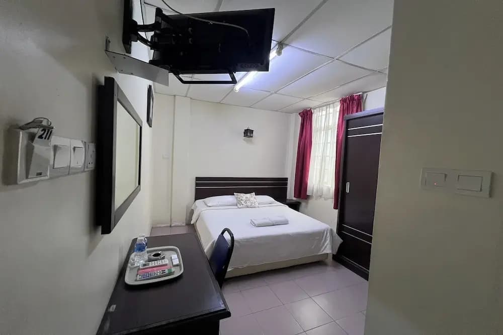 Seri Kemaman Inn, Chukai Terengganu - photo 11