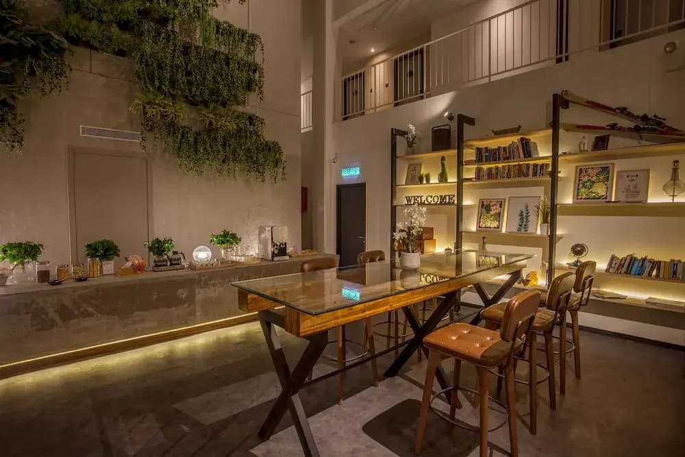 Hako Hotel Mount Austin - photo 20