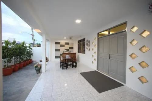 Come Inn Homestay 1379 - photo 17
