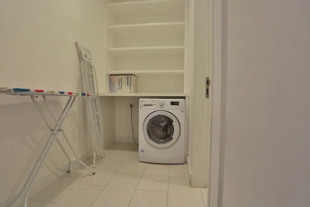 Platinum Suite KLCC @ Penguin Homes - photo 24