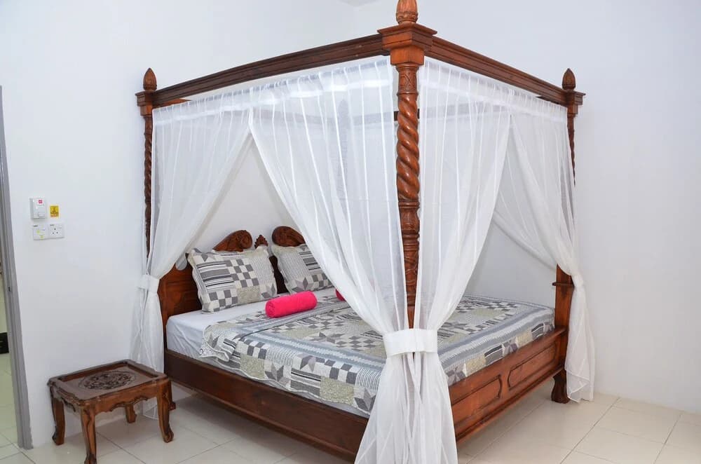 Nur Banglo Homestay Port Dickson - photo 1
